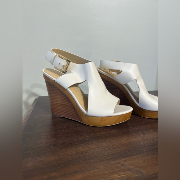 Michael Kors Josephine Wedge Women’s Size 9 - Picture 4 of 10